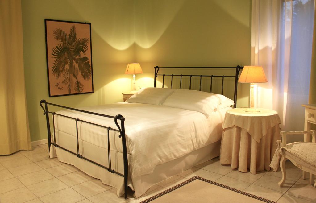 B&B Maison Biagetti Santarcangelo di Romagna Ruang foto