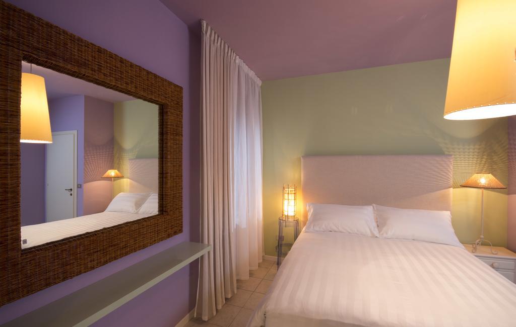 B&B Maison Biagetti Santarcangelo di Romagna Ruang foto